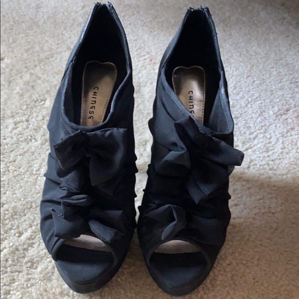 Super sexy heels!